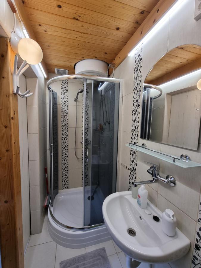 Little Cozy Apartman Miskolc Kültér fotó