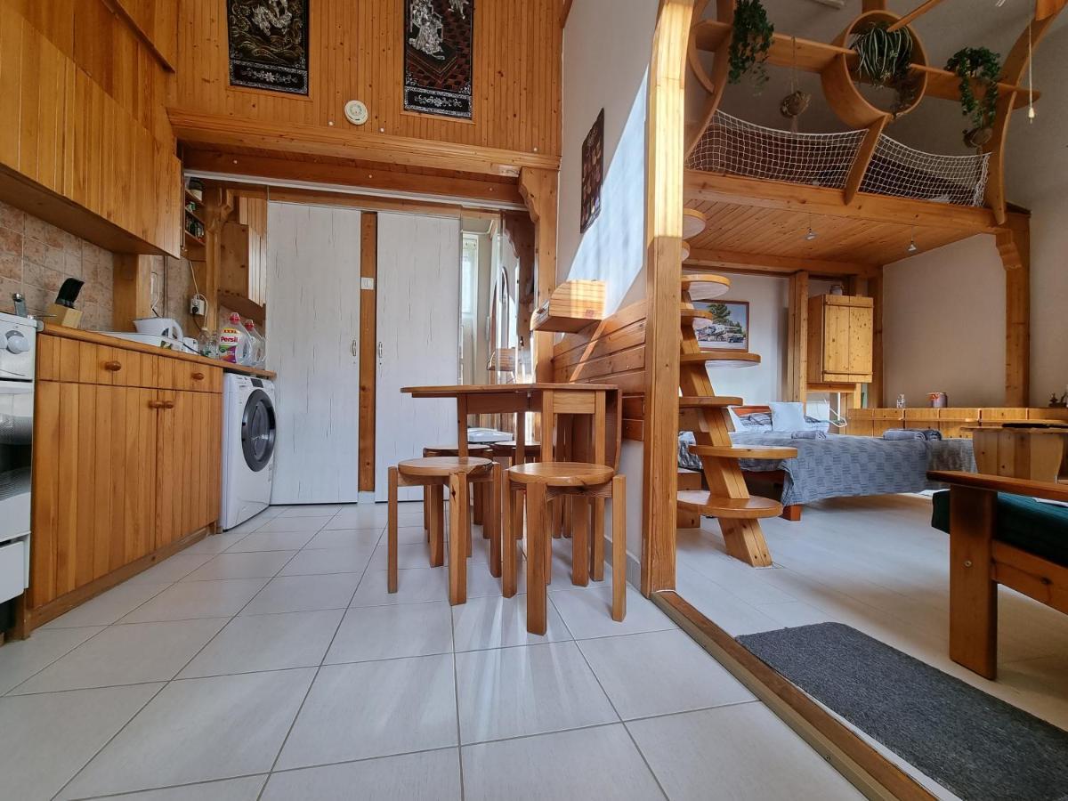 Little Cozy Apartman Miskolc Kültér fotó