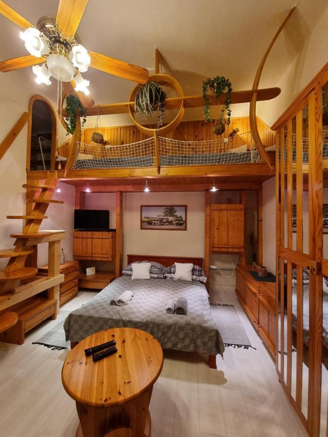 Little Cozy Apartman Miskolc Kültér fotó